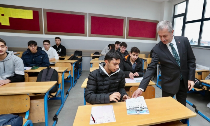 Şahinbey’den Öğrencilere Sınav Desteği