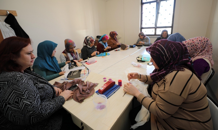 Mefruşat kursuna yoğun ilgi