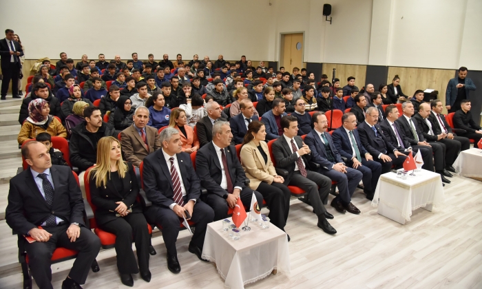 Sanayicilerle meslek lisesi öğrencileri buluştu