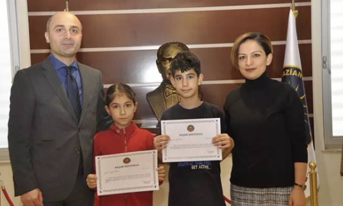 GKV’lilerin resim ödülü gururu