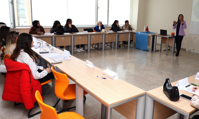 GİBTÜ’de “İş Kulübü Eğitimi” Düzenlendi