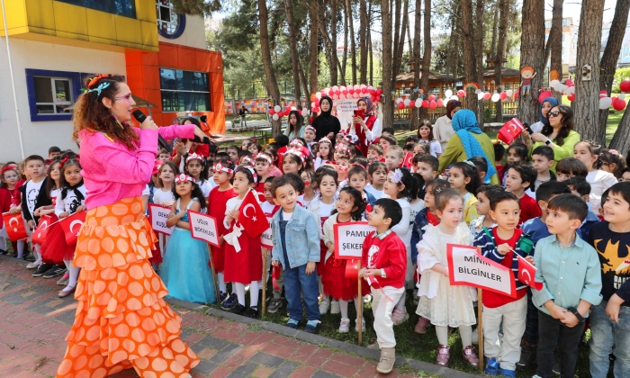 GAÜN’lü Minikler 23 Nisan’ı Coşkuyla Kutladı
