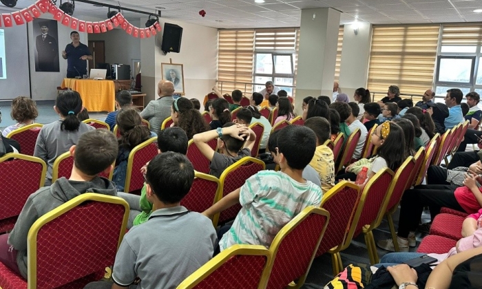 GAÜN’lü akademisyen TÜBİTAK bilim söyleşilerinde