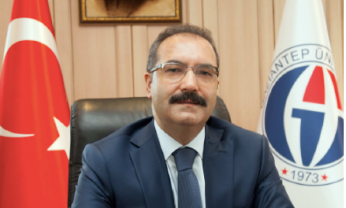 GAÜN Senatosu’ndan üç dilde Kudüs kınaması