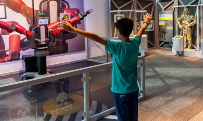 TRT-EBA ekranlarında izleyici ile buluşuyor