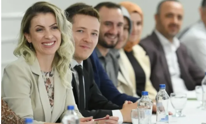 Öğretmenlerin yer değiştirme talepleri karşılandı