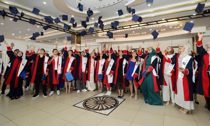GAÜN’de mezuniyet sevinci