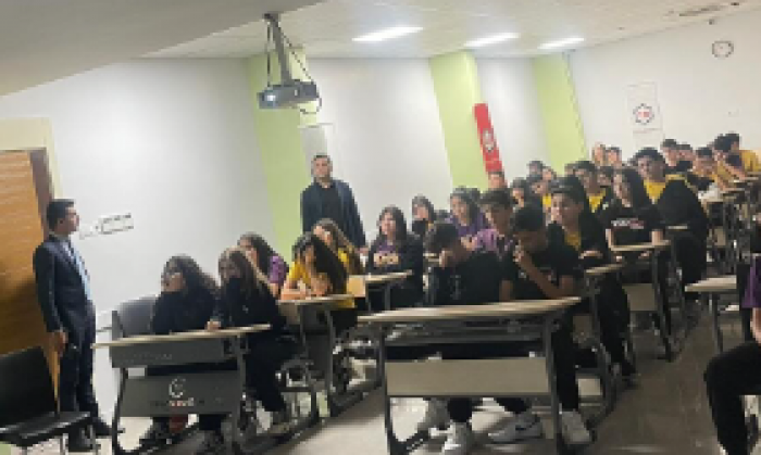 Taylan Doğan Koleji'nde önemli eğitim