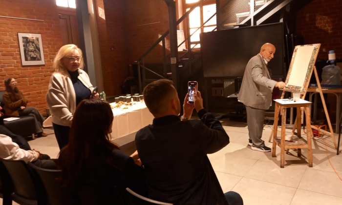    Mahammad Aliyev sergi açtı