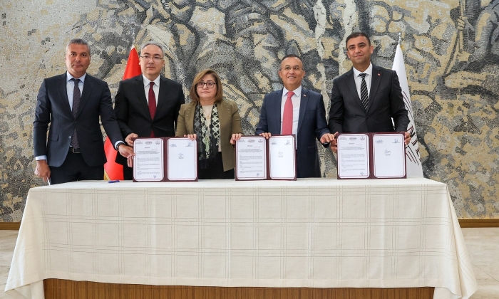 Büyükşehir’den eğitime 40 milyon tl’lik dev destek