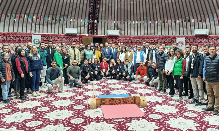 Tahmazoğlu öğretmenlerle biraraya geldi