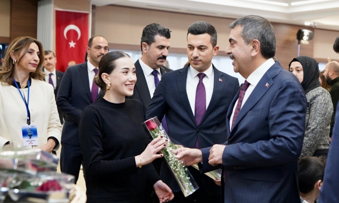 Bakan Tekin, 81 ilden gelen öğretmenlerle buluştu