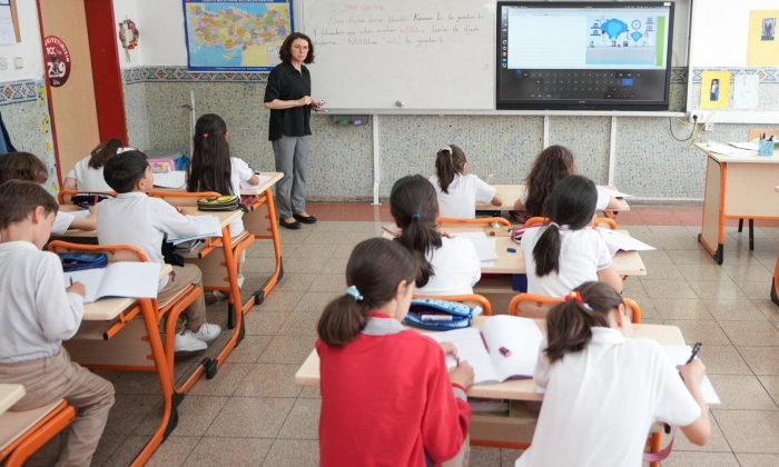 Tarım işçileri ve göçer çocuklara eğitim desteği