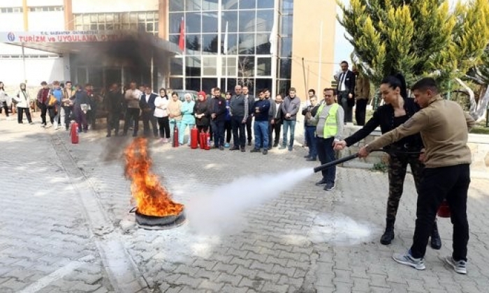 GAÜN’de yangın eğitimi ve tatbikatı