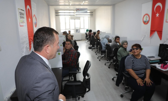 Ali Doğan’dan Gençlere ve Çocuklara Özel Destek