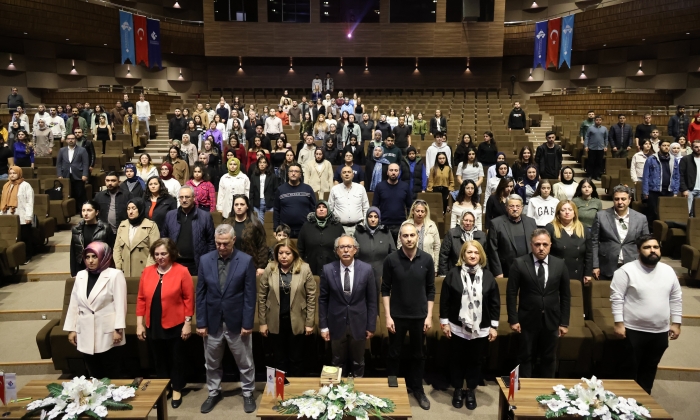 HKÜ’de “Bir Yıldız, Bir Hilal, İlelebet İstiklal” Konferansı