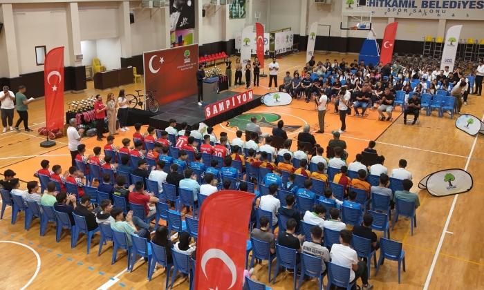    Şehitkamil’de Başarı Ödüllendirildi