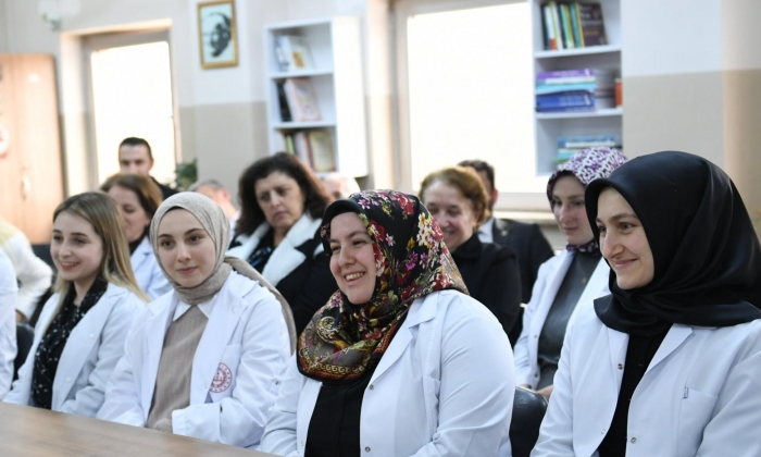 Öğretmenlerin mazerete bağlı yer değiştirme başvuru duyurusu yayımlandı