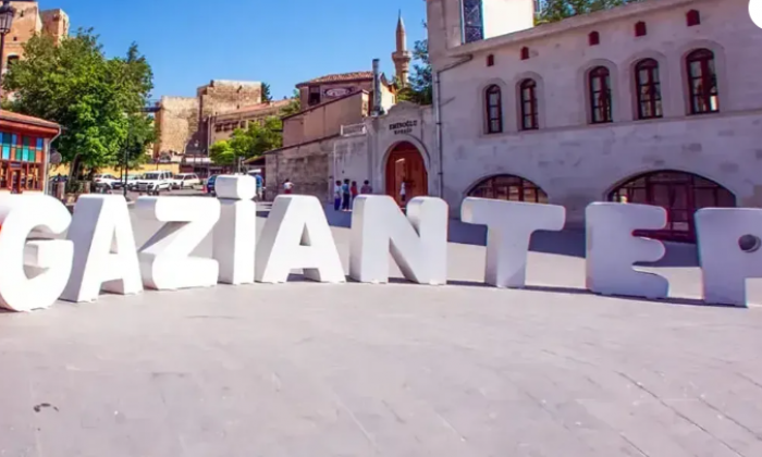 Gaziantep’teki liseleri tercih edenlere destek