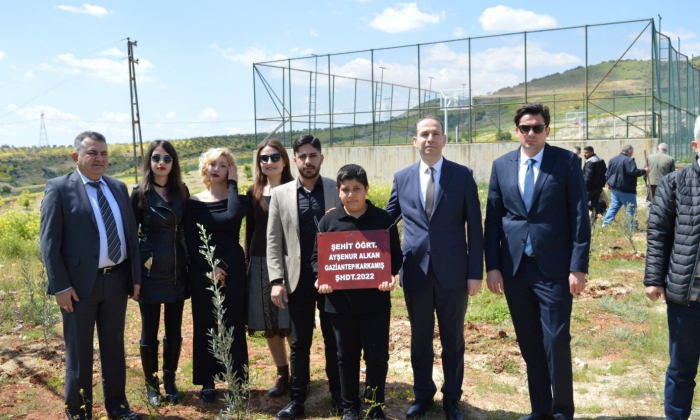 GAÜN şehit öğretmen anısına fidanlık oluşturdu