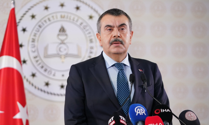 Bakan Tekin, okullarda alınacak tedbirleri açıkladı