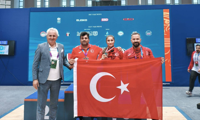 GAÜN Öğrencisinden gururlandıran başarı