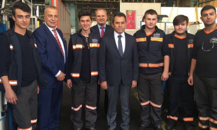 Meslek liseliler stajını kimsesiz yaşlıların evinde yapacak