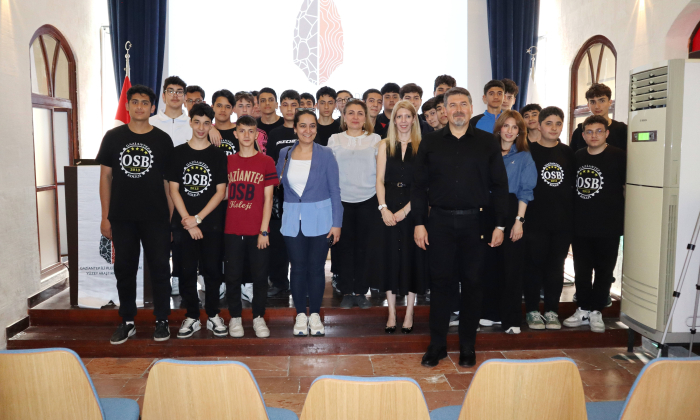 GAÜN’de Tarih öncesi̇ ritüeller ele alındı