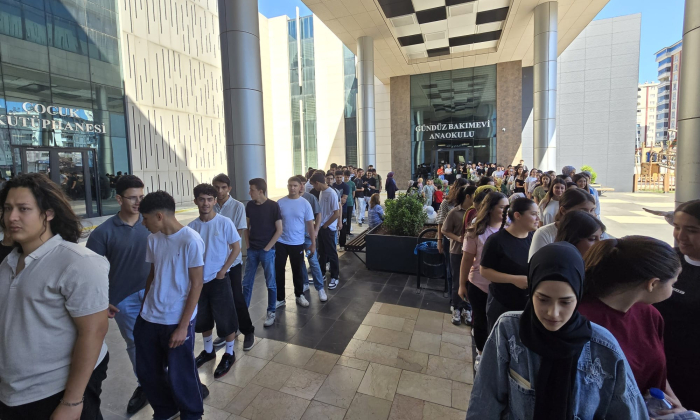 Büyükşehir'den öğrencilere YKS tatbikatı
