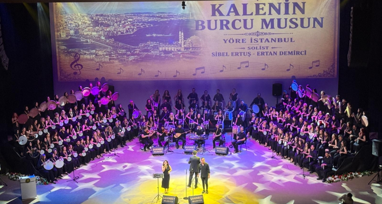 150 öğretmen, tek yürek, tek ritim oldu
