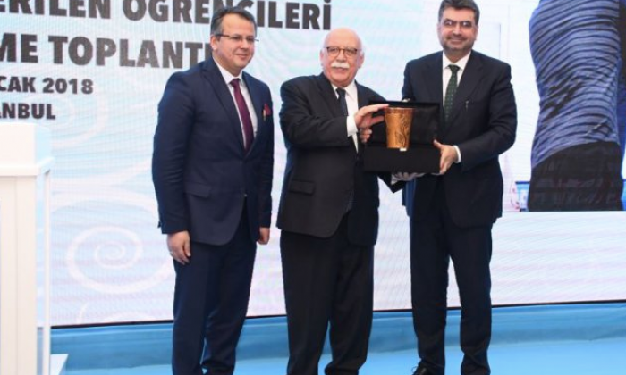 Lisansüstü eğitim için yurt dışına gönderilen öğrencileri bilgilendirme toplantısı