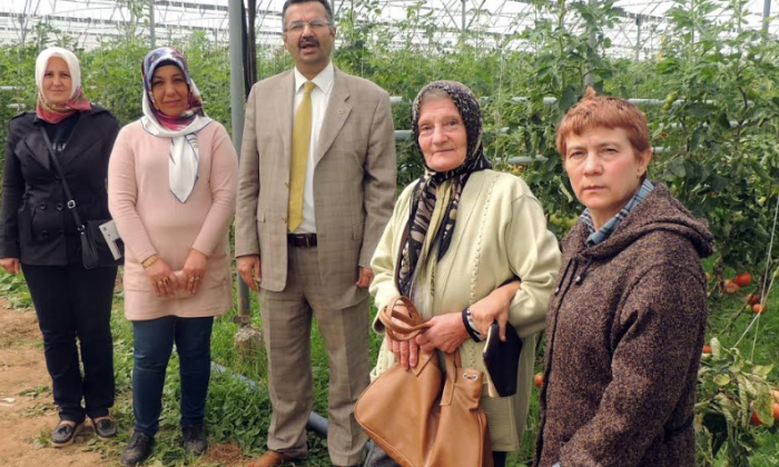 Girişimci Çiftçi Hanımlardan İslahiye MYO ve Serasına Ziyaret