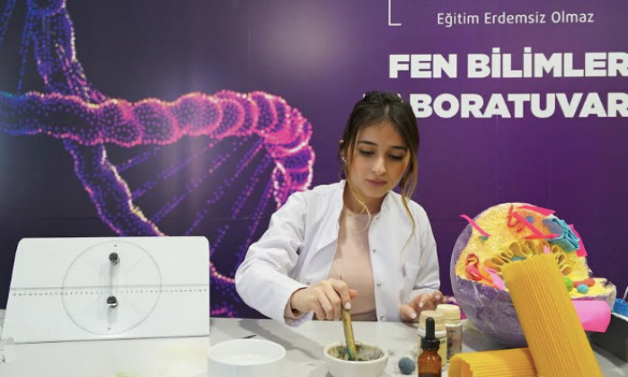 Erdem Canlı Yayın Derslerine Devam Ediyor