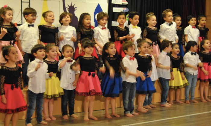 Uygarlı miniklerden yıl sonu gösterisi