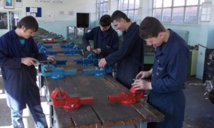 Özel meslek liselerine 422 milyon eğitim öğretim desteği