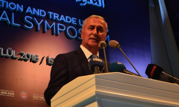 Safran, "Eğitim ve Sendikalar Uluslararası Sempozyumu"na katıldı