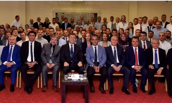 En başarılı okul yöneticileri tecrübelerini paylaştı