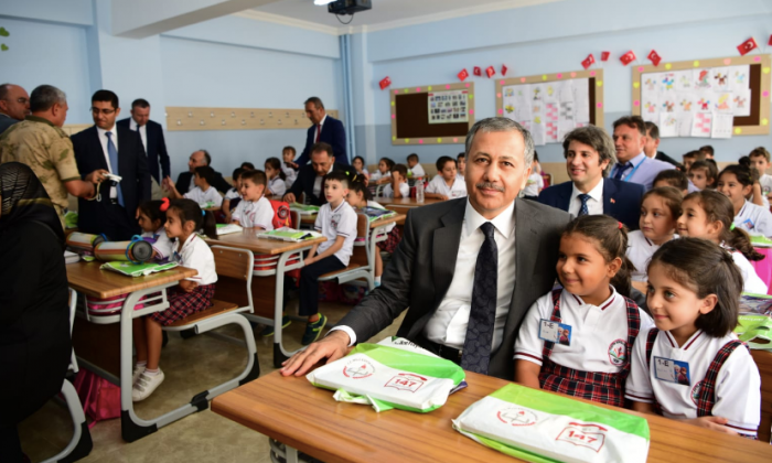 Gaziantep’te İlk Ders Zili Çaldı