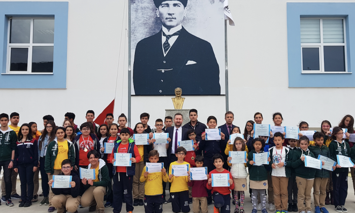 Ünsal Ören, yeni yıla yeni okullar ve yeniliklerle başladı