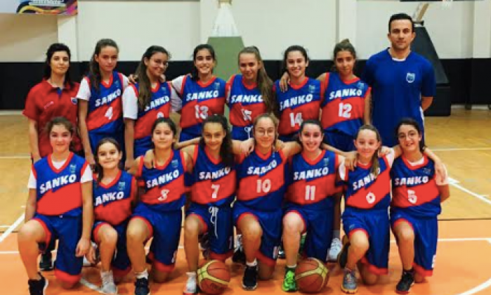 Cumhuriyet Kupası şampiyonu SANKO Okulları oldu