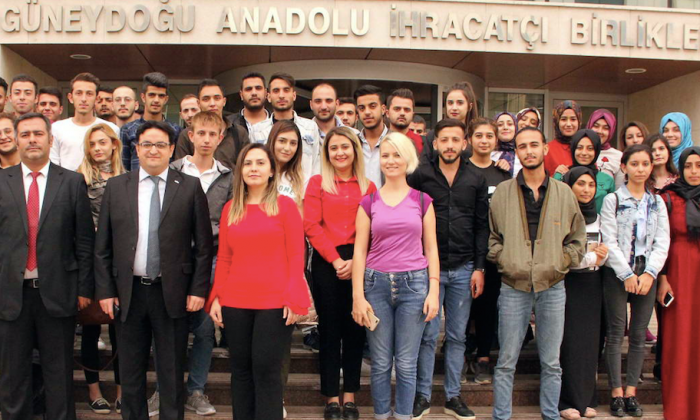 Öğrenciler GAİB'te