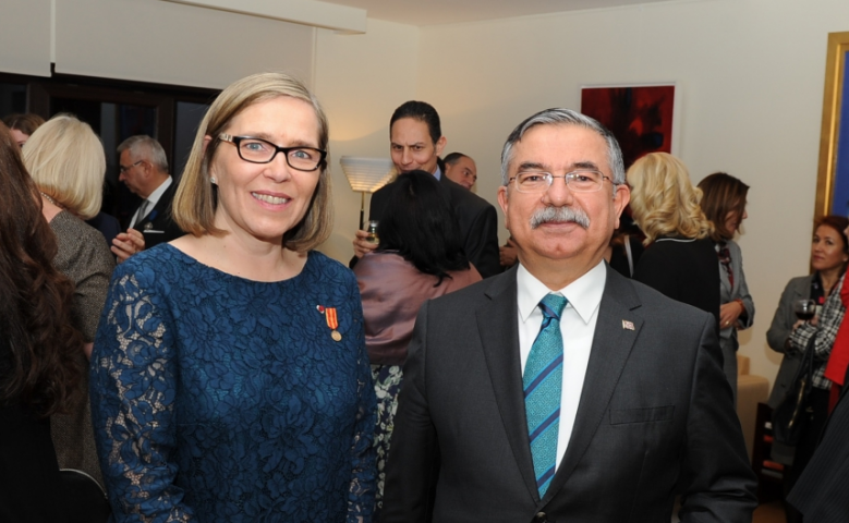 Bakan Yılmaz, Finlandiya'nın milli günü resepsiyonuna katıldı