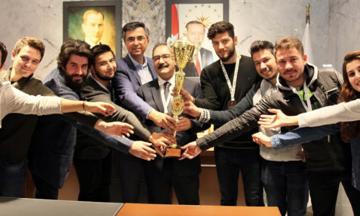 GAÜN'de gururun fotoğrafı