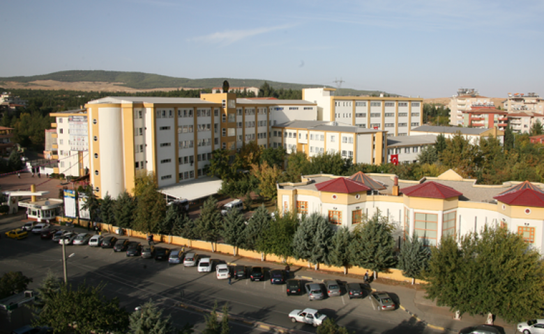 Gaziantep Kolej Vakfından TL’ye destek