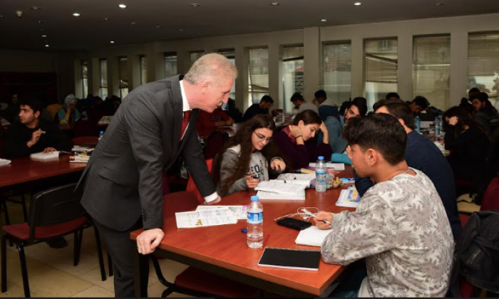 Vali Davut Gül: İlave Eğitimlerle Öğrencilerimizi Desteklemeliyiz