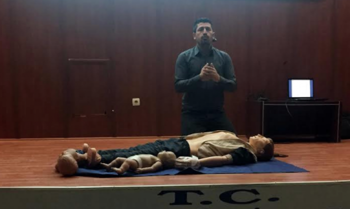 GAÜN'de ilk yardım eğitimi