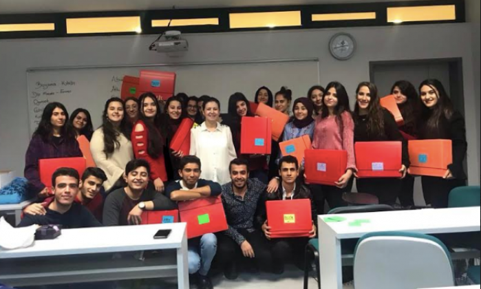 Üniversite öğrencilerinden duygulandıran proje