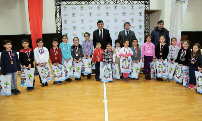 Satrançta Türkiye şampiyonasına kapı araladılar