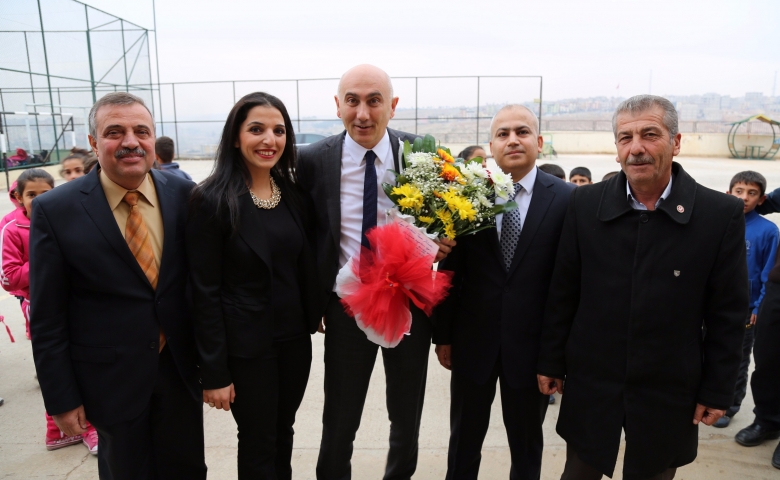 Üniversite Öğrencilerinden Çocukların Yüzünü Güldüren Proje