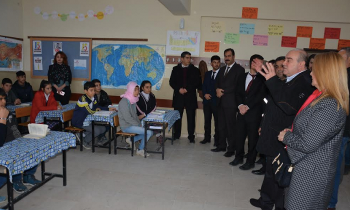 Mirkelam’dan öğrencilere karne hediyesi